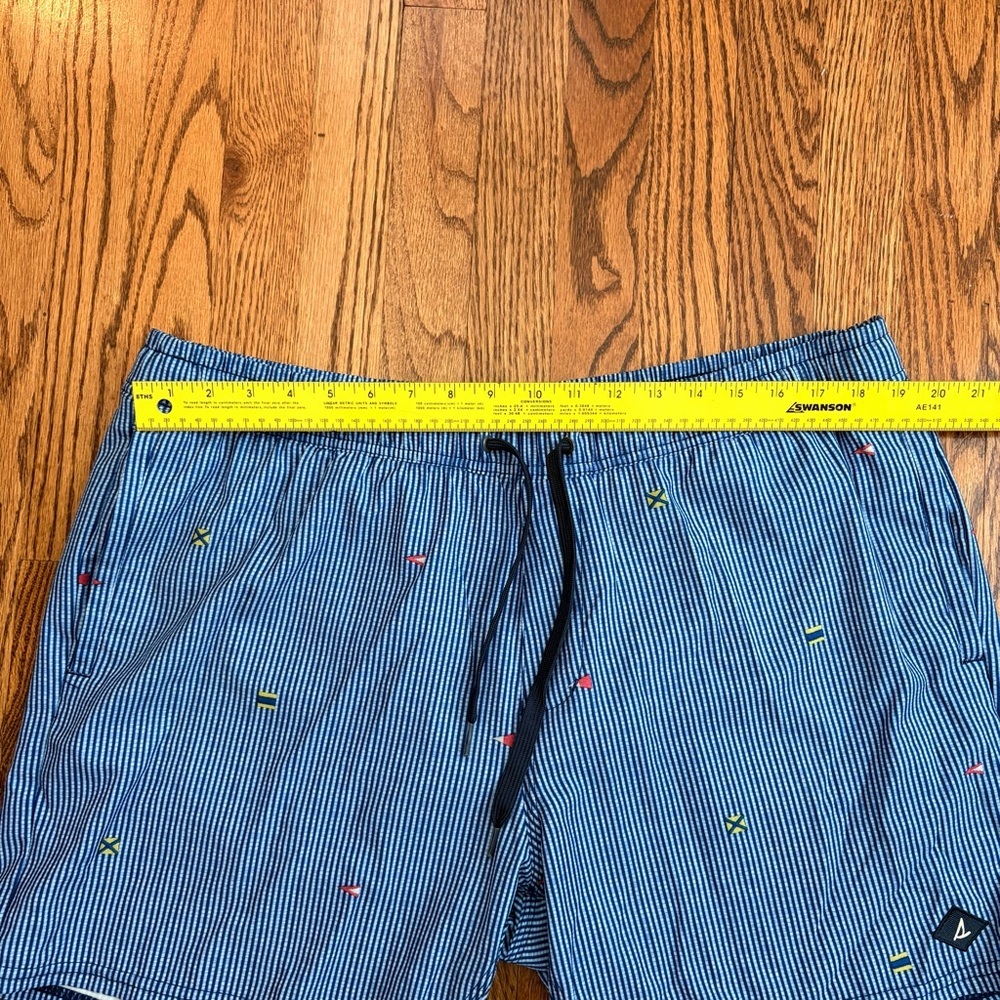 Sperry Swim Trunks Blue Striped Nautical Print Size XL - Picture 7 of 9